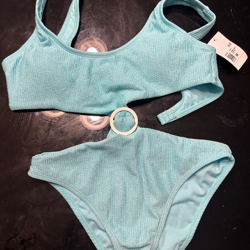 Aqua Textured One Piece Bathing Suit - M
